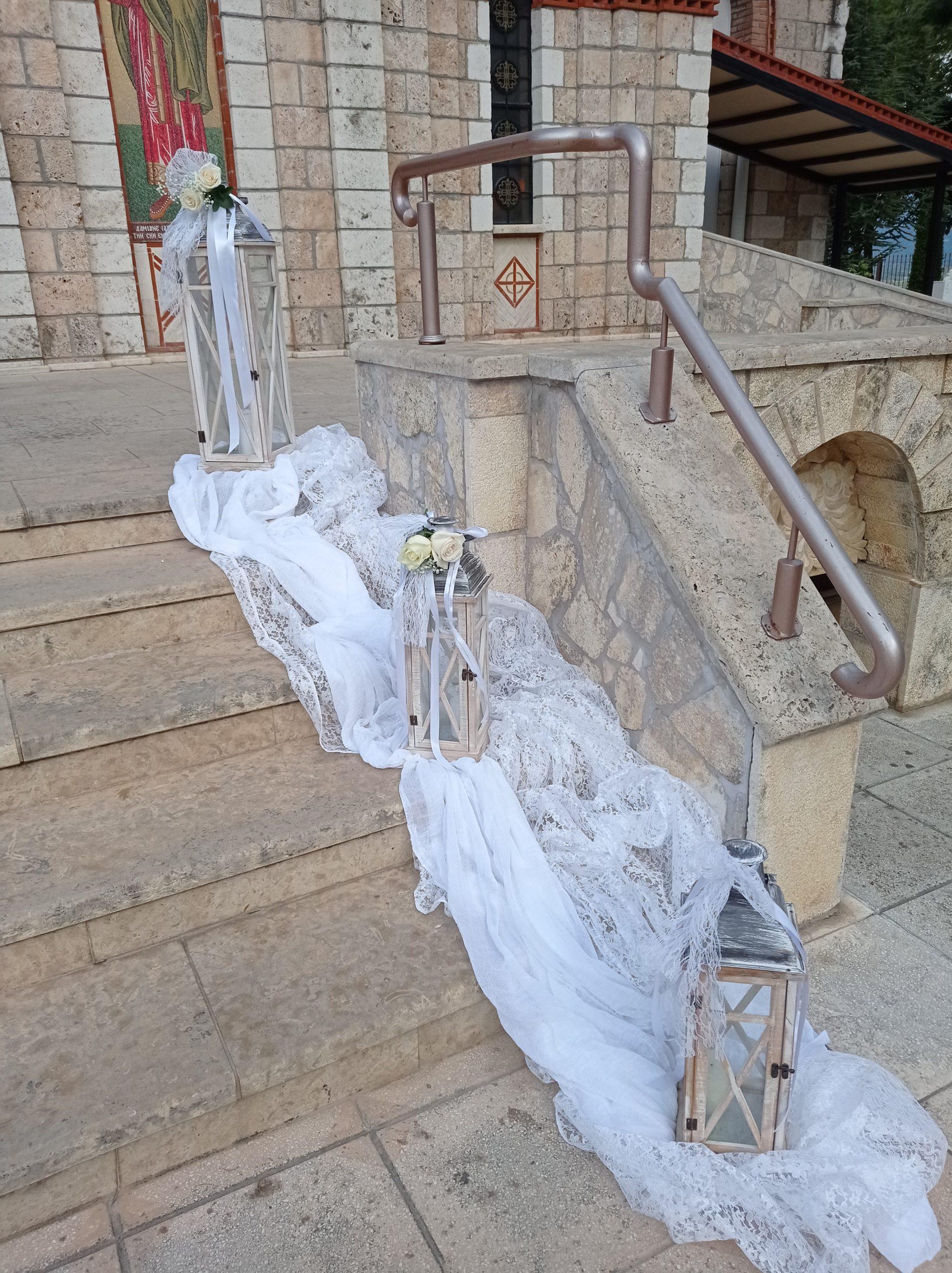Στολισμός γάμου ρομαντικός στα λευκά - Image 6