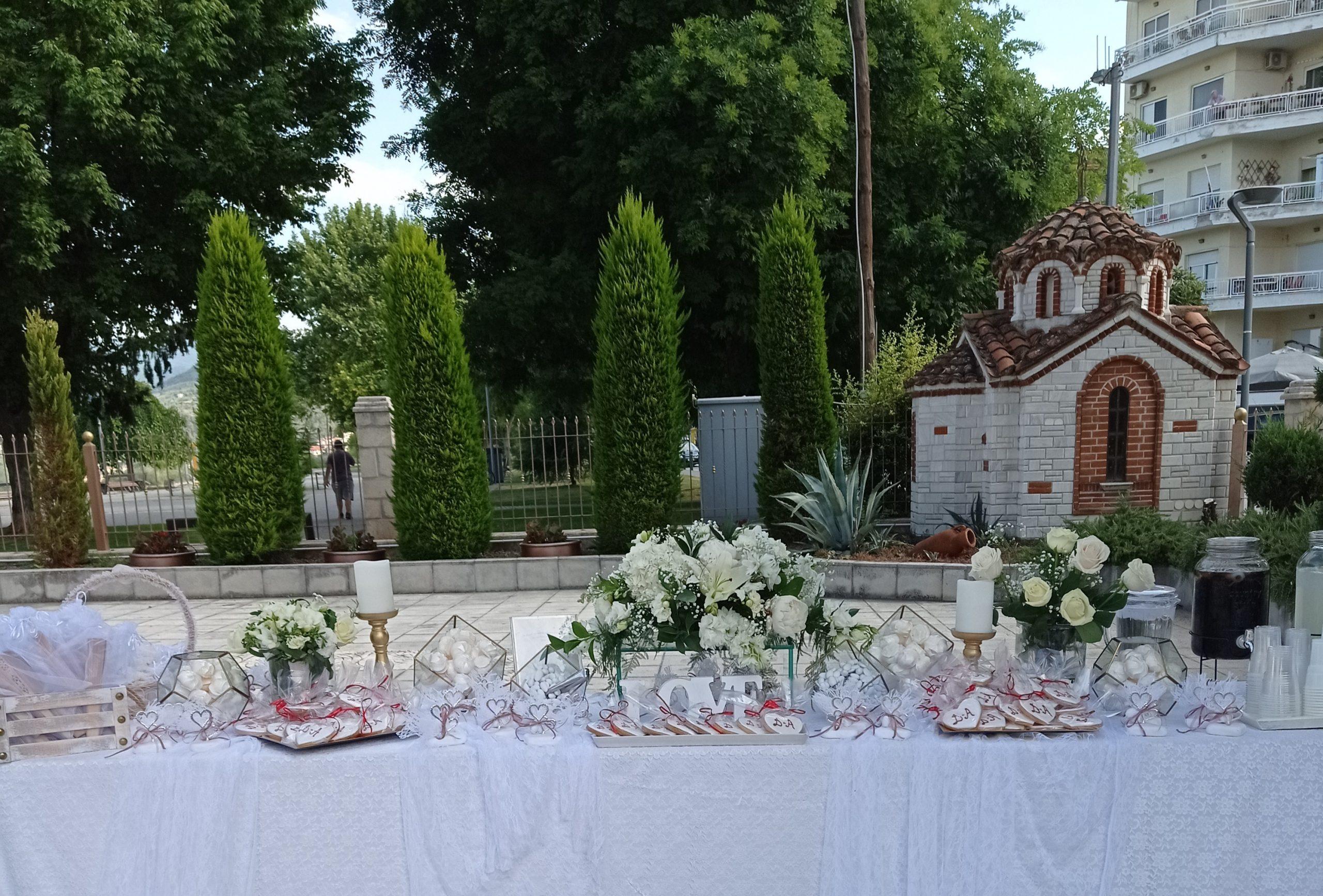 Στολισμός γάμου ρομαντικός στα λευκά